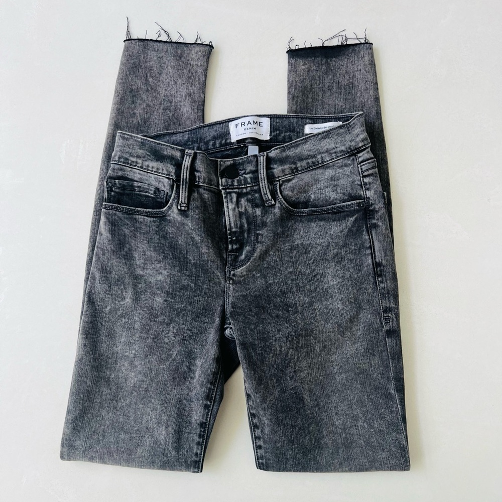 Frame Bennington Mid Rise Skinny Jeans 25